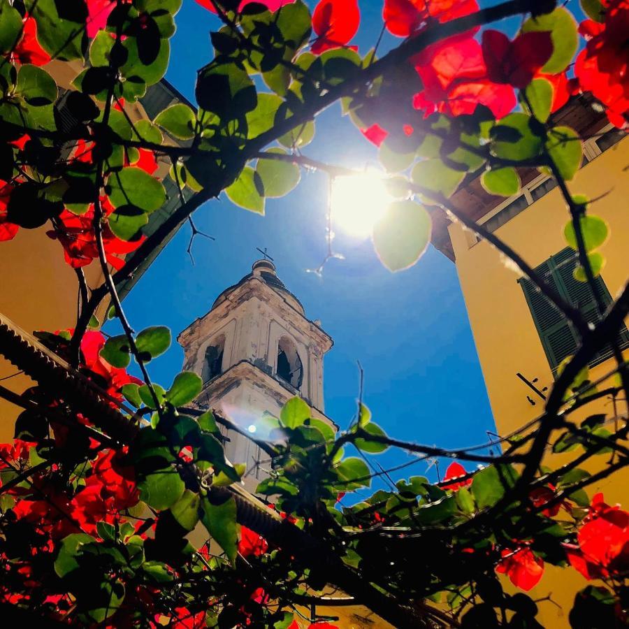 Vialunga Apartment In The Old Town Bordighera Bagian luar foto